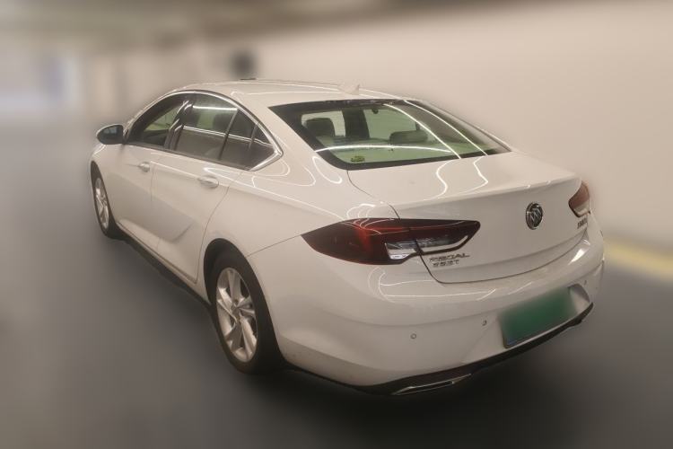 Used Buick Regal 2020 552T Elite Edition Rear Left 45 Deg