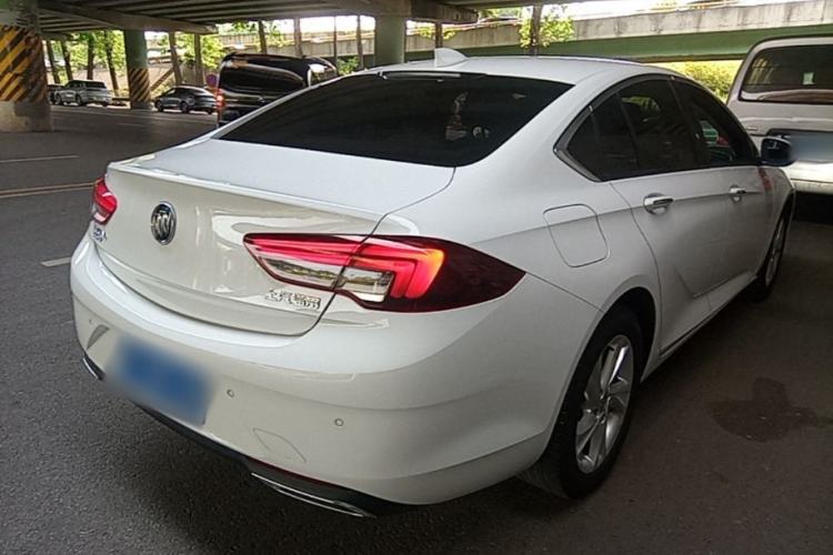 Used Buick Regal 2020 552T Elite Edition Rear Right 45 Deg
