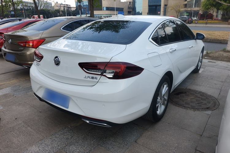 Used Buick Regal 2020 552T Elite Edition Rear Right 45 Deg