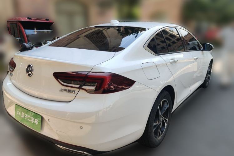 Used Buick Regal 2020 552T Elite Edition Rear Right 45 Deg