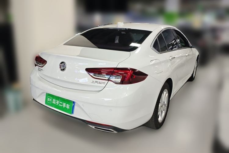 Used Buick Regal 2020 552T Elite Edition Rear Right 45 Deg