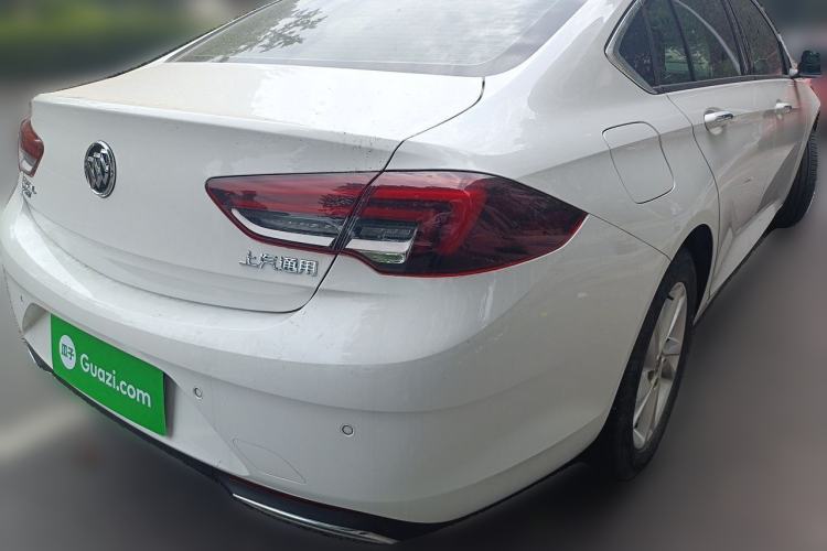 Used Buick Regal 2020 552T Elite Edition Rear Right 45 Deg
