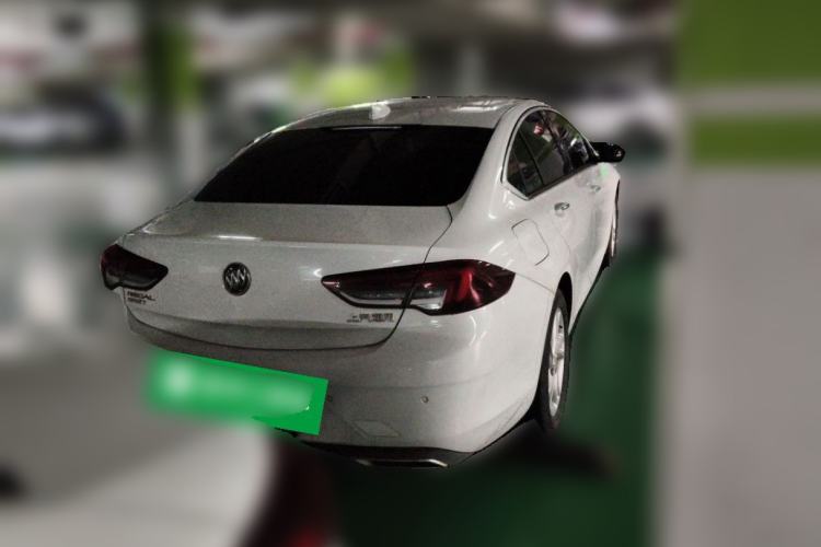 Used Buick Regal 2020 552T Elite Edition Rear Right 45 Deg