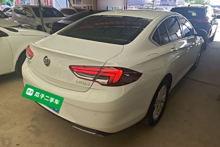 Used Buick Regal 2020 552T Elite Edition Rear Right 45 Deg