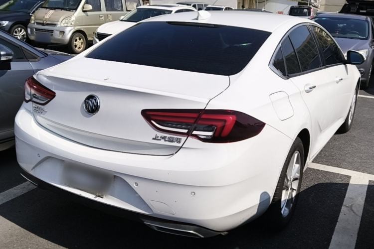Used Buick Regal 2020 552T Elite Edition Rear Right 45 Deg