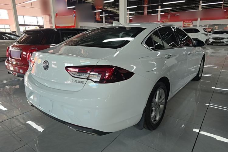 Used Buick Regal 2020 552T Elite Edition Rear Right 45 Deg