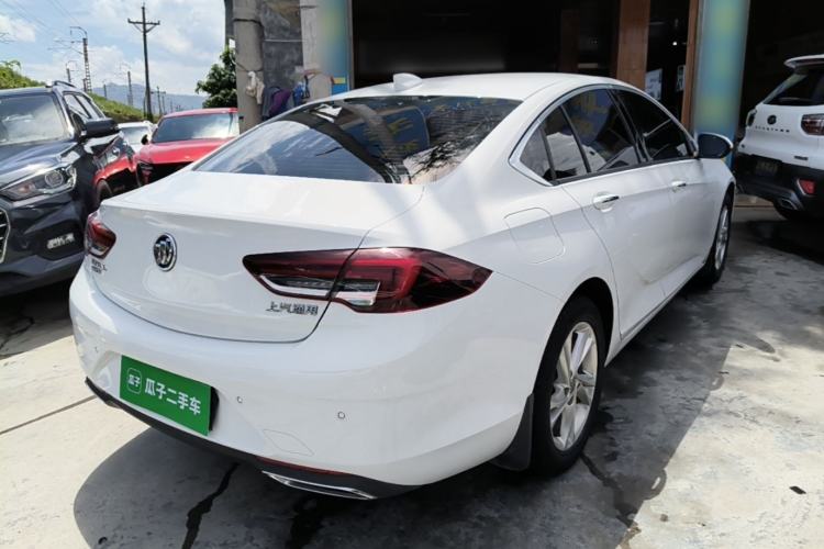 Used Buick Regal 2020 552T Elite Edition Rear Right 45 Deg