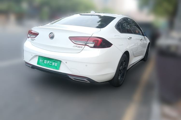 Used Buick Regal 2020 552T Luxury Version Rear Right 45 Deg