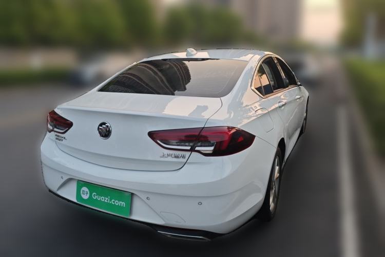Used Buick Regal 2020 552T Elite Edition Rear Right 45 Deg