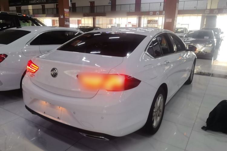 Used Buick Regal 2020 552T Elite Edition Rear Right 45 Deg