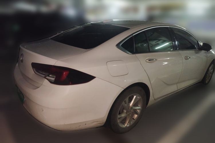Used Buick Regal 2020 552T Elite Edition Rear Right 45 Deg