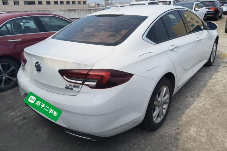 Used Buick Regal 2020 552T Elite Edition Rear Right 45 Deg