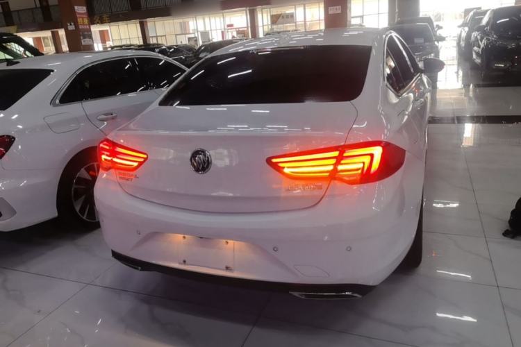 Used Buick Regal 2020 552T Elite Edition Rear