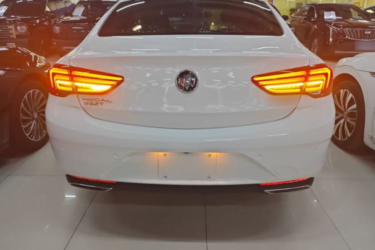Used Buick Regal 2020 552T Elite Edition Rear