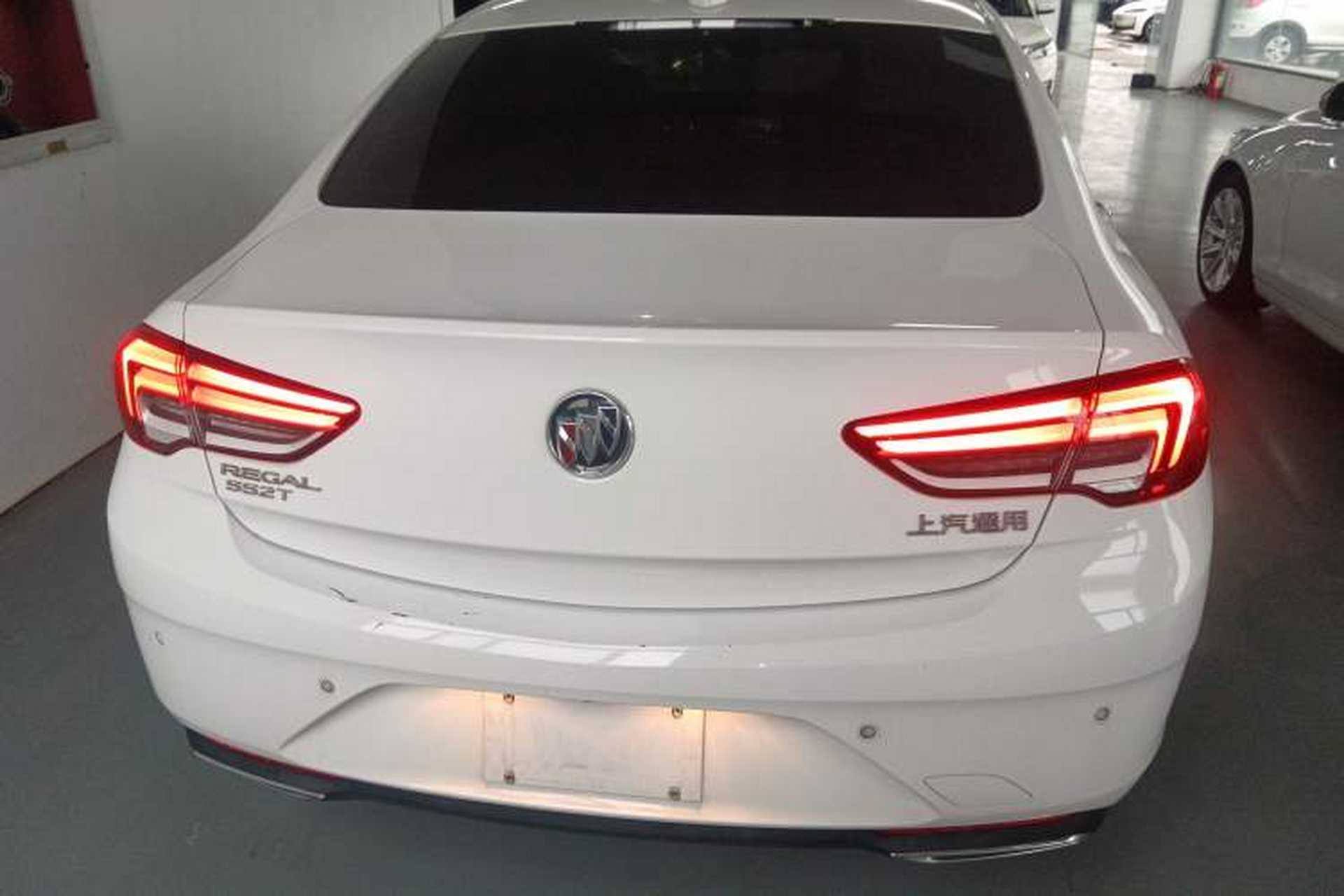Used Buick Regal 2020 552T Elite Edition Rear