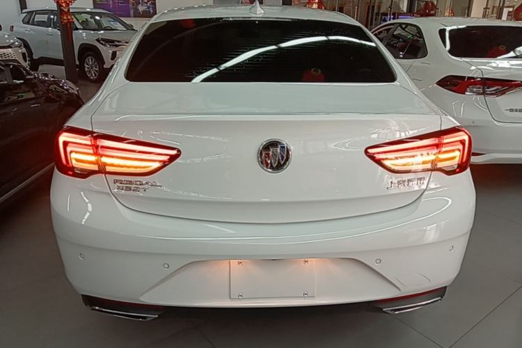 Used Buick Regal 2020 552T Elite Edition Rear