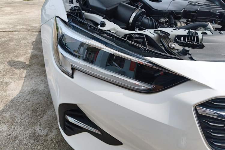Used Buick Regal 2020 552T Luxury Version Right Front Headlight