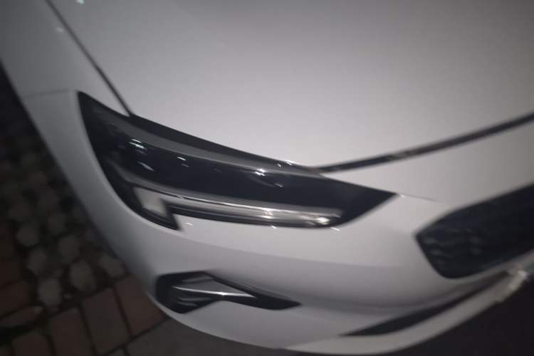 Used Buick Regal 2020 552T Elite Edition Right Front Headlight