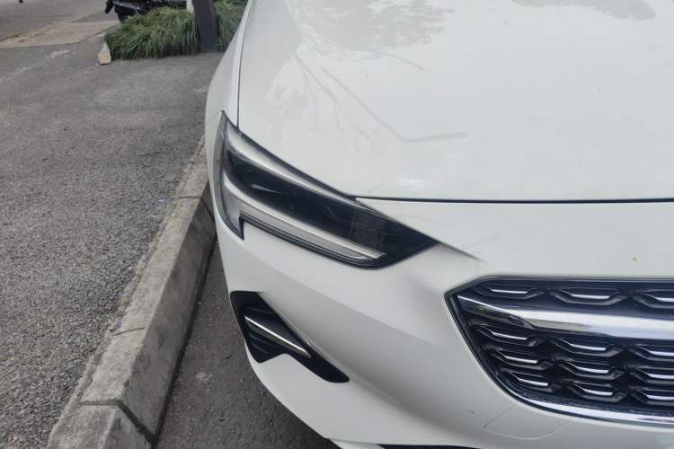 Used Buick Regal 2020 552T Elite Edition Right Front Headlight
