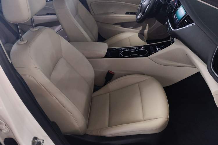 Used Buick Regal 2020 552T Elite Edition Right Front Seat
