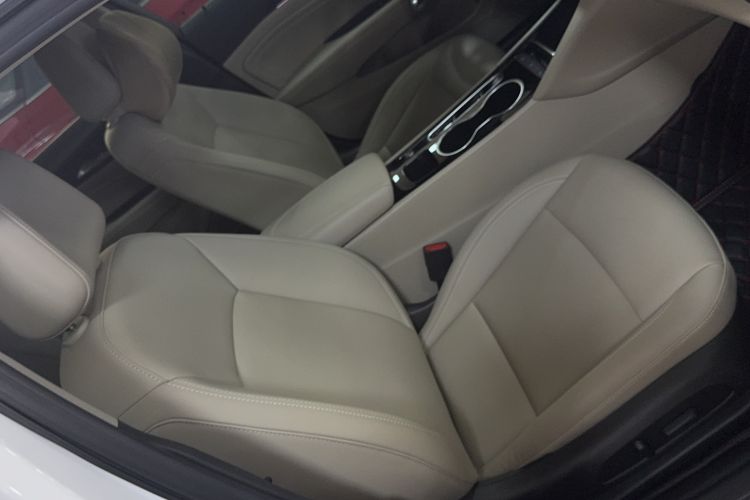 Used Buick Regal 2020 552T Elite Edition Right Front Seat