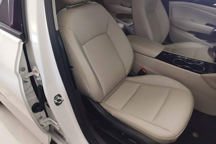 Used Buick Regal 2020 552T Elite Edition Right Front Seat