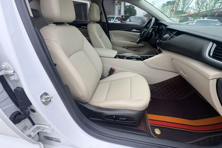 Used Buick Regal 2020 552T Elite Edition Right Front Seat