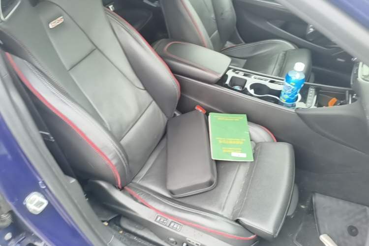 Used Buick Regal 2020 GS 28T Prestige Model Right Front Seat