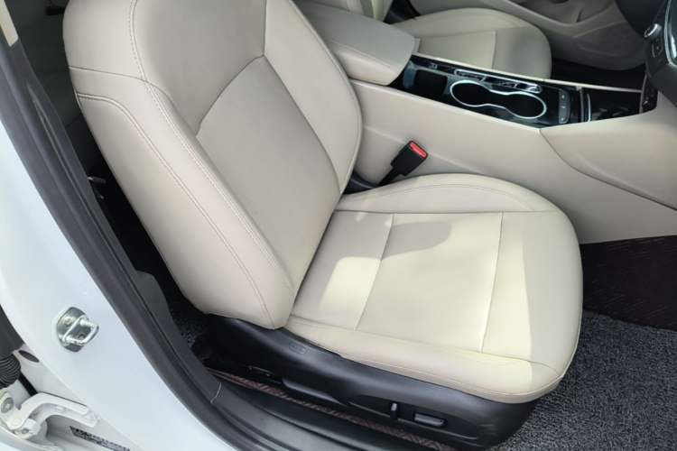 Used Buick Regal 2020 552T Elite Edition Right Front Seat