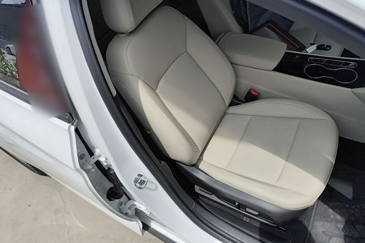 Used Buick Regal 2020 552T Elite Edition Right Front Seat