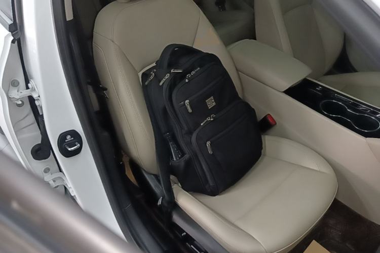 Used Buick Regal 2020 552T Elite Edition Right Front Seat