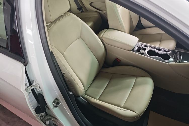 Used Buick Regal 2020 552T Elite Edition Right Front Seat