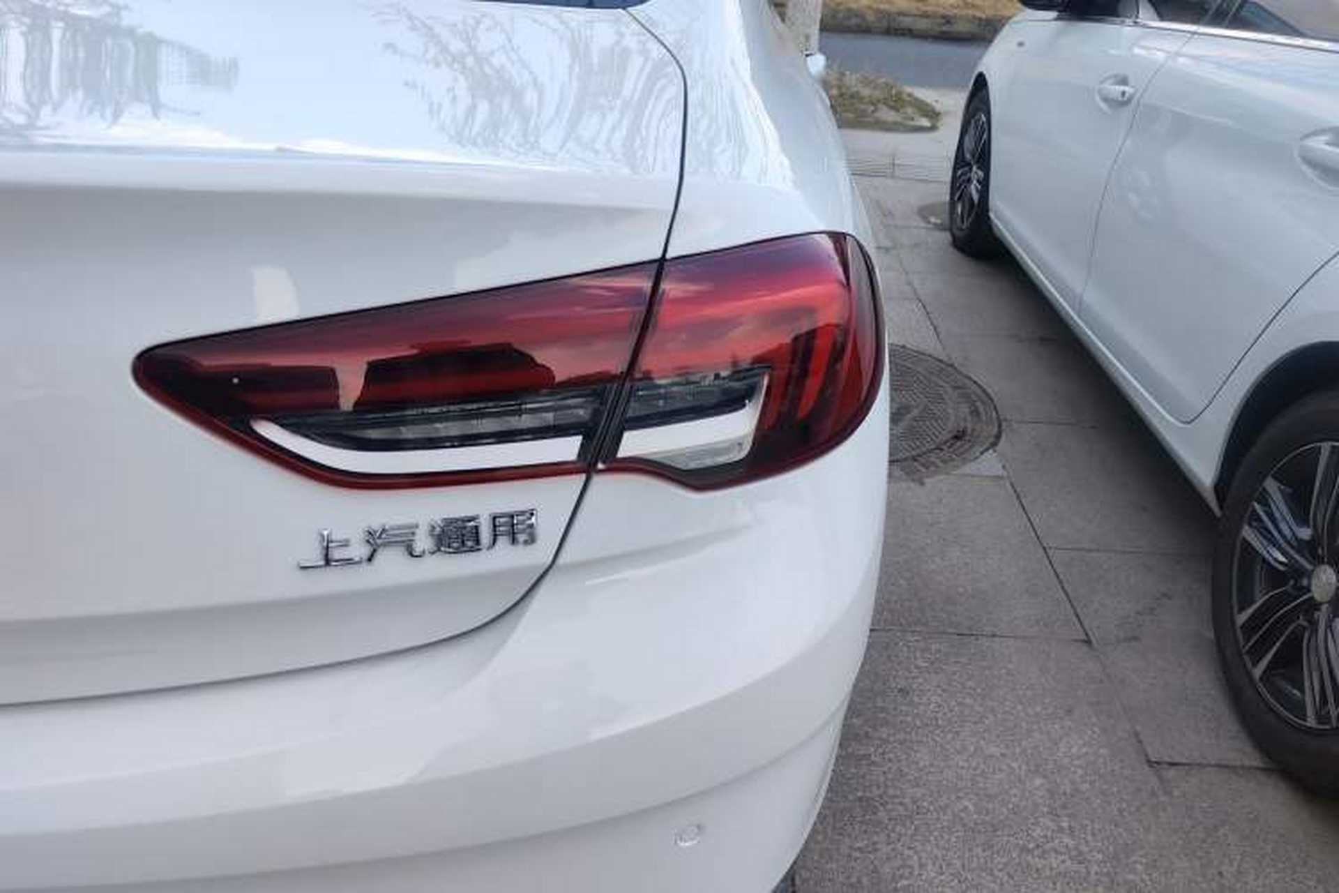 Used Buick Regal 2020 552T Elite Edition Right Rear Taillight