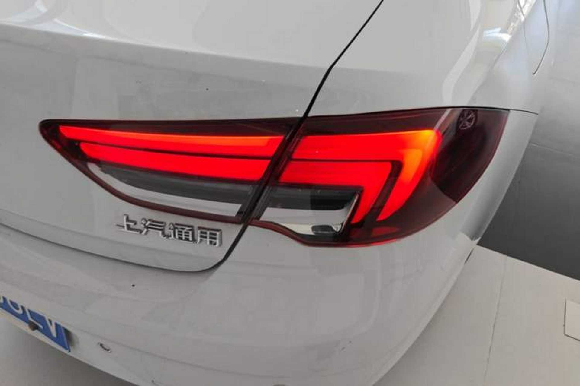 Used Buick Regal 2020 552T Elite Edition Right Rear Taillight
