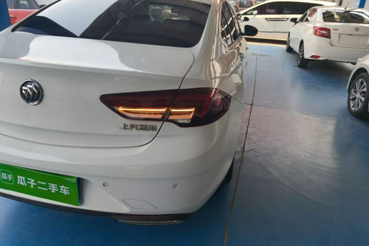 Used Buick Regal 2020 552T Elite Edition Right Rear Taillight
