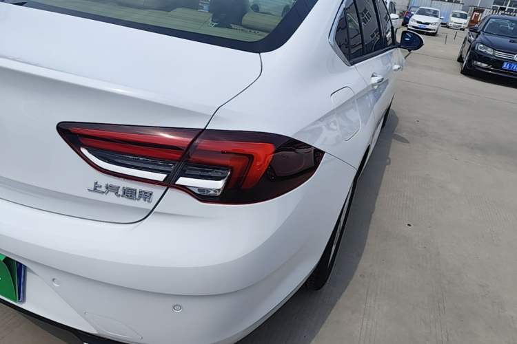 Used Buick Regal 2020 552T Elite Edition Right Rear Taillight