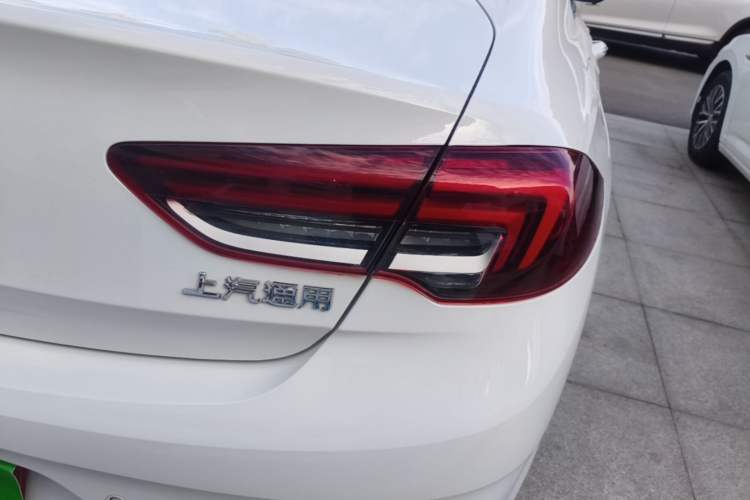 Used Buick Regal 2020 552T Elite Edition Right Rear Taillight