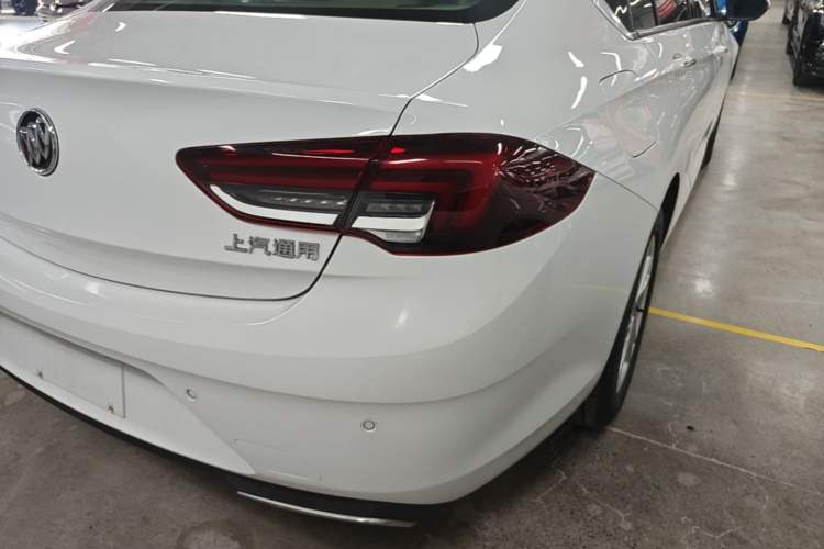 Used Buick Regal 2020 552T Elite Edition Right Rear Taillight