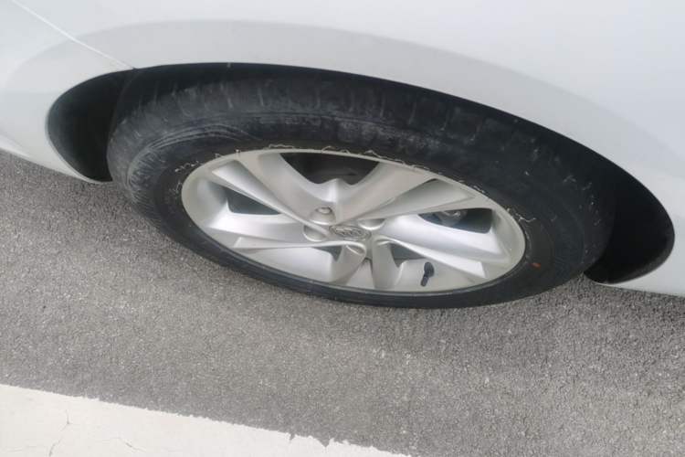 Used Buick Regal 2020 552T Luxury Version Right Rear Wheel Hub