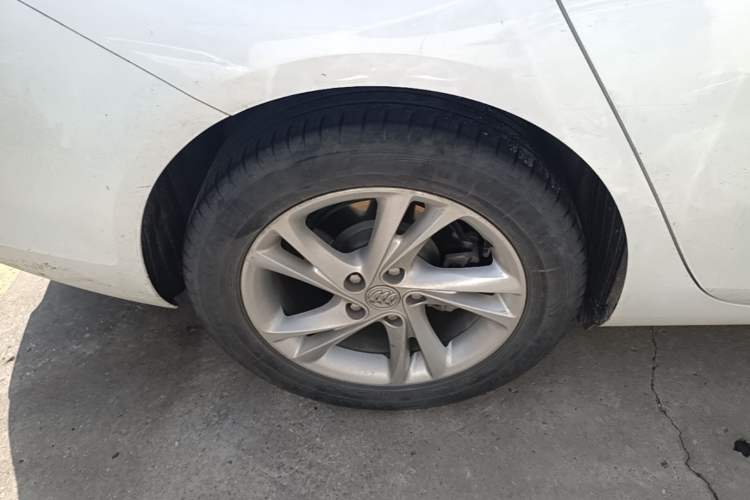 Used Buick Regal 2020 552T Luxury Version Right Rear Wheel Hub
