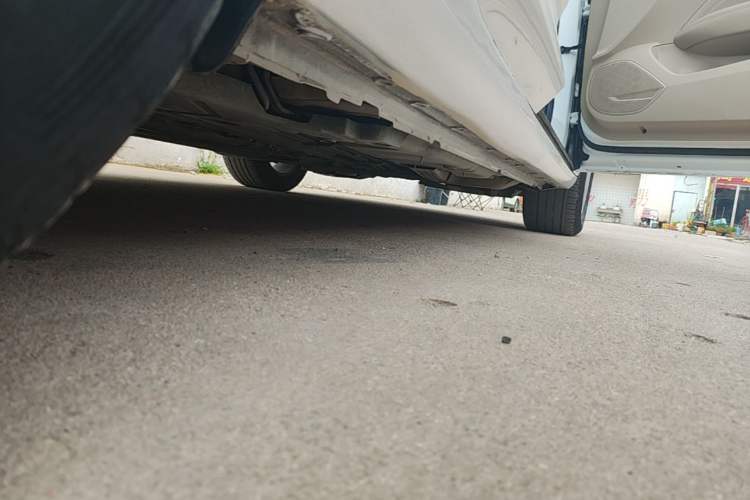 Used Buick Regal 2020 552T Elite Edition Right Side Sill