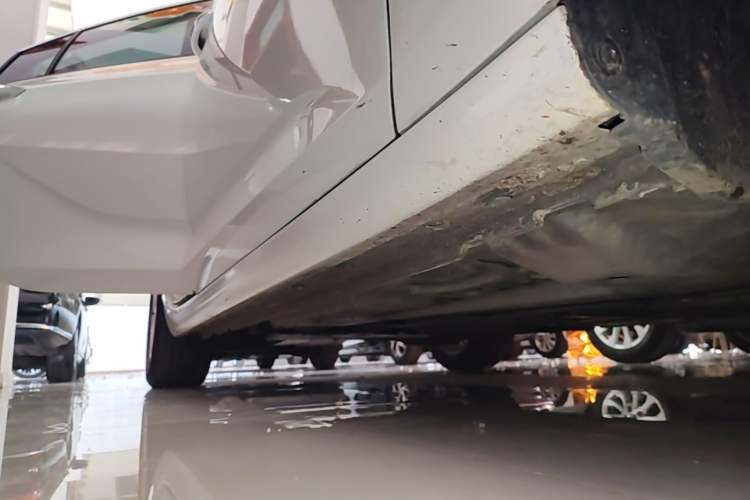Used Buick Regal 2020 552T Elite Edition Right Side Sill