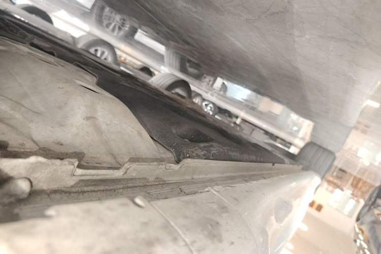 Used Buick Regal 2020 GS 28T Elite Model Right Side Sill
