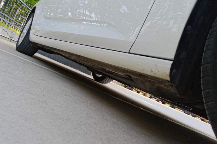 Used Buick Regal 2020 552T Elite Edition Right Side Sill