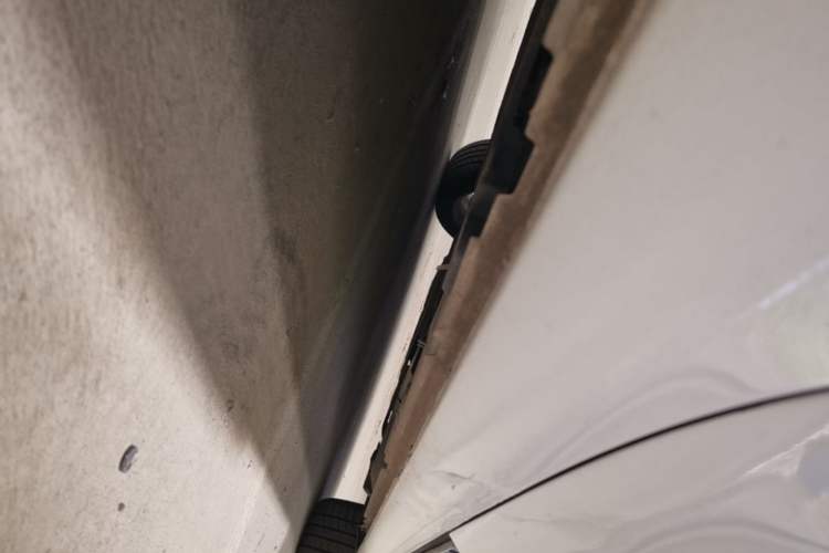 Used Buick Regal 2020 552T Elite Edition Right Side Sill