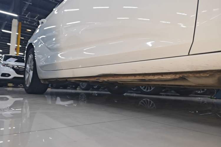 Used Buick Regal 2020 552T Elite Edition Right Side Sill