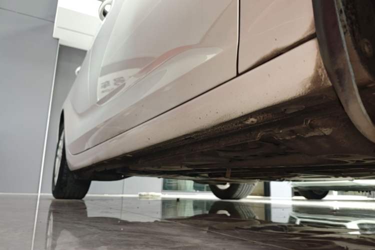 Used Buick Regal 2020 552T Elite Edition Right Side Sill