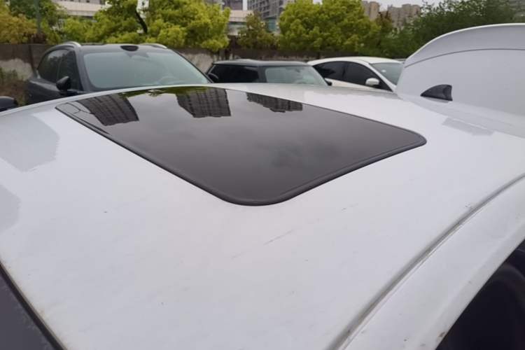 Used Buick Regal 2020 GS 28T Prestige Model Roof