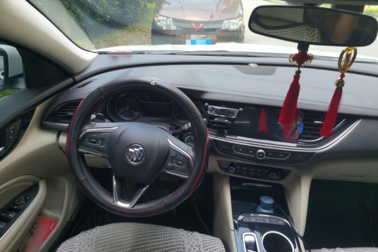 Used Buick Regal 2020 552T Elite Edition Steering Wheel