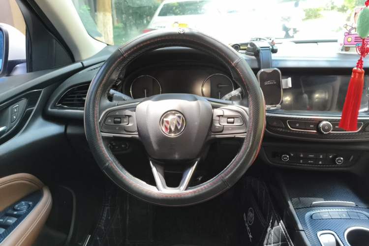Used Buick Regal 2020 552T Luxury Version Steering Wheel